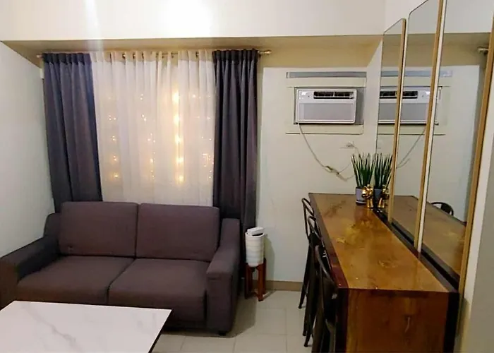 Manhattan Plaza Tower 1 With 1bedroom Apartment *