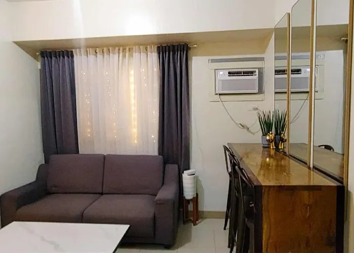 Manhattan Plaza Tower 1 With 1bedroom Apartment *